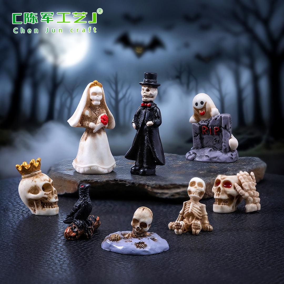 Wholesale  skull DIY decoration accessories micro landscape desktop small ornaments